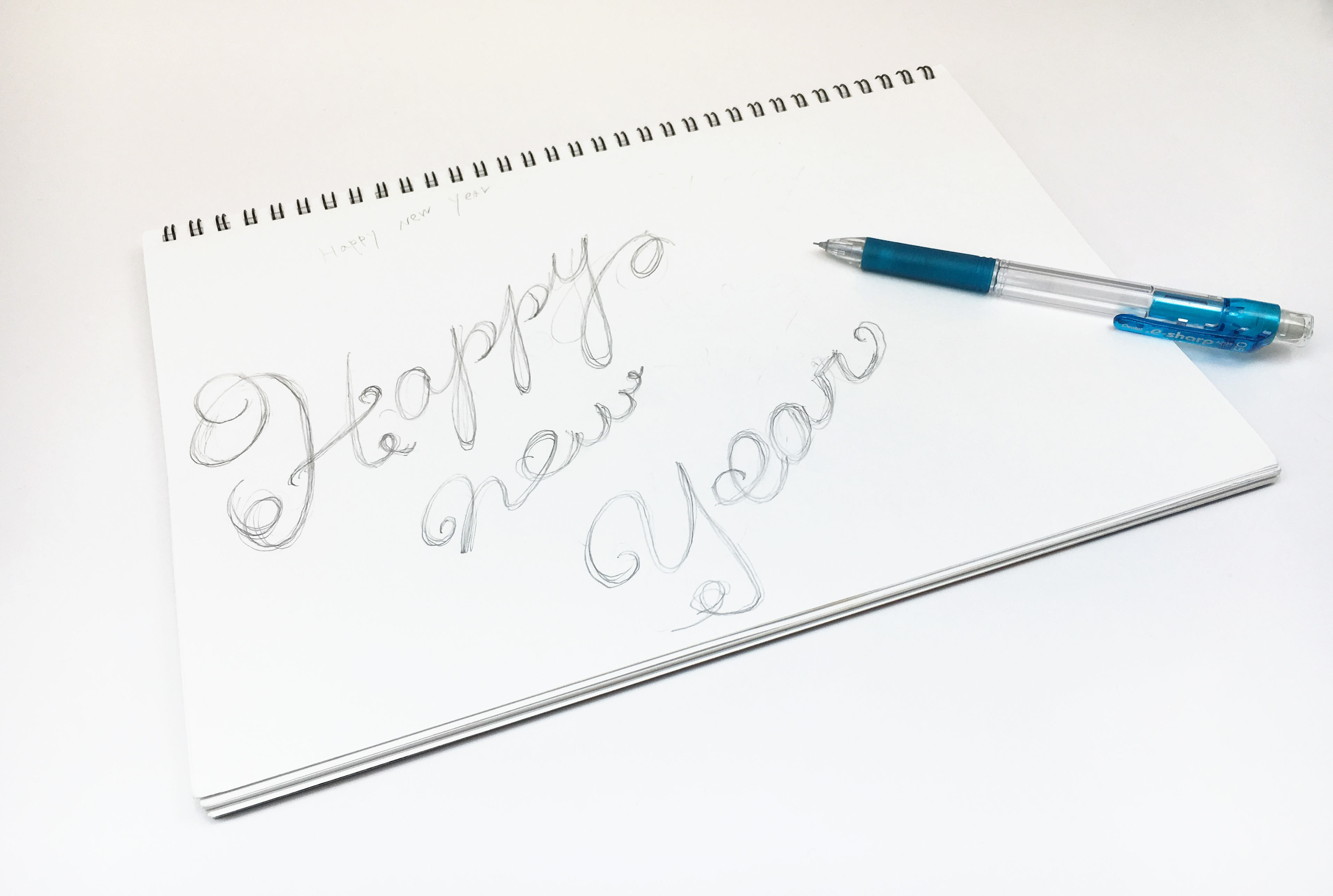 年賀状用ロゴの下書き